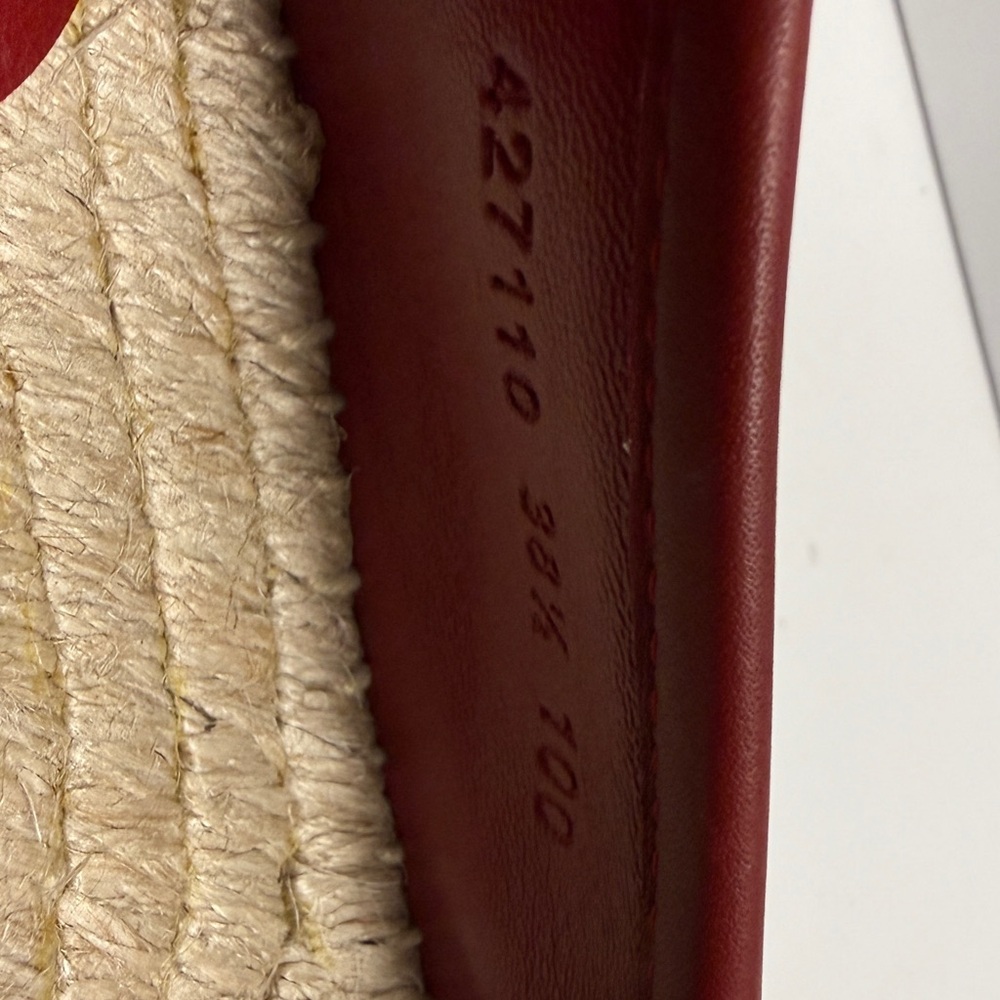 Gucci Women's Espadrilles - Red and Beige with Floral Print - Picture 9 of 14